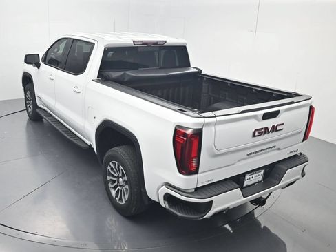 Used 2021 GMC Sierra 1500 AT4 w/ AT4 Premium Package AWD/4WD image 58
