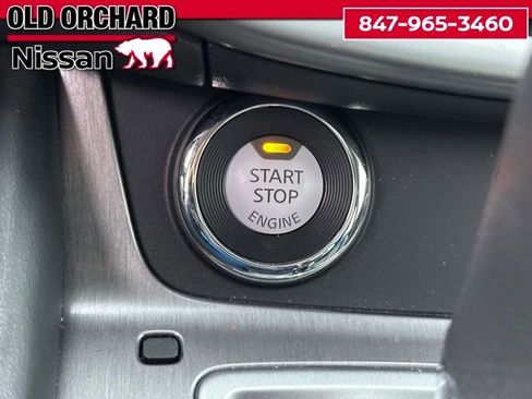 Used 2024 Nissan Murano SV w/ SV Midnight Edition Package image 18