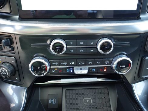 Used 2023 Ford F150 Lariat w/ Equipment Group 502A High AWD/4WD image 58