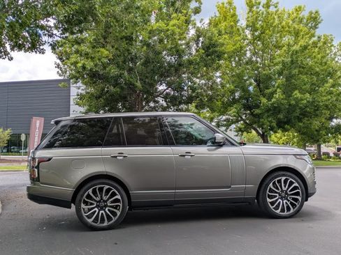 Used 2018 Land Rover Range Rover HSE AWD/4WD image 4