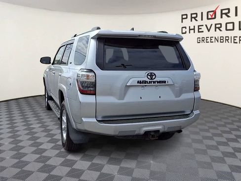 Used 2020 Toyota 4Runner SR5 Premium w/ Moonroof Package image 7
