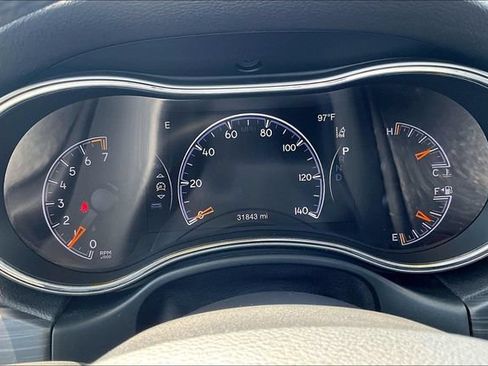 Used 2021 Jeep Grand Cherokee Laredo X AWD/4WD image 22