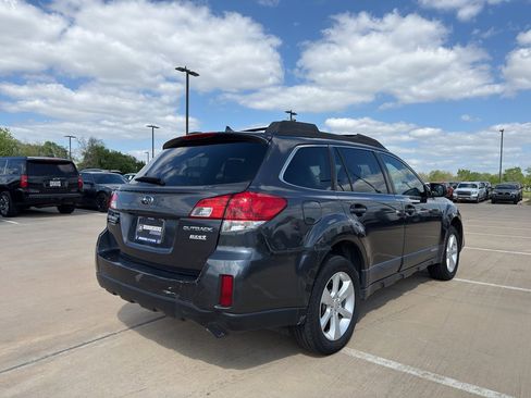 Used 2013 Subaru Outback 2.5i Premium image 5