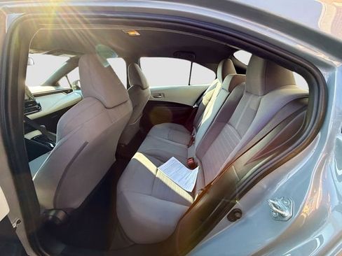 Used 2021 Toyota Corolla SE w/ Carpet Mat Package (TMS) image 23