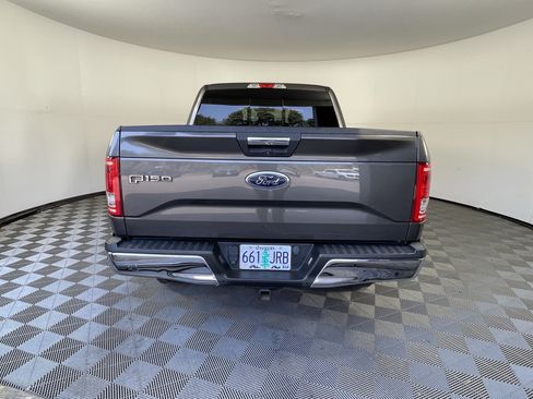 Used 2016 Ford F150 XLT w/ Equipment Group 302A Luxury AWD/4WD image 4