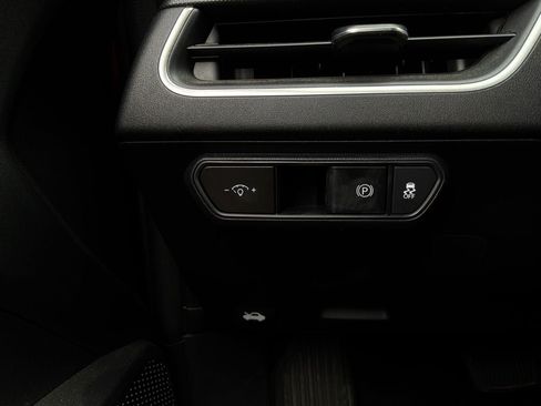Used 2025 Kia K4 FWD image 21