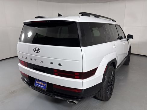 Used 2025 Hyundai Santa Fe Calligraphy FWD image 8