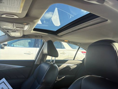 Used 2019 INFINITI Q50 Sport image 19