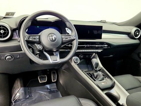 Used 2024 Alfa Romeo Tonale Veloce image 17
