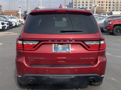 Used 2015 Dodge Durango Citadel w/ Technology Group image 4