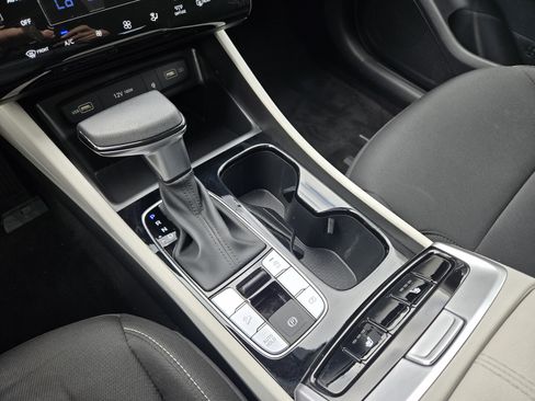 Used 2024 Hyundai Tucson SEL image 17