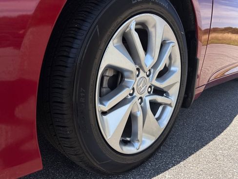 Used 2018 Honda Accord LX image 9