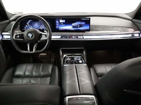 Used 2025 BMW 740i 740i image 17