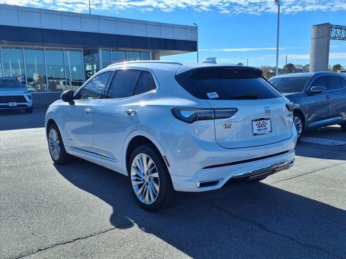 New 2026 Buick Envision Avenir image 2