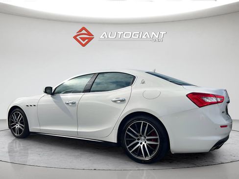 Used 2019 Maserati Ghibli S Q4 AWD/4WD image 4