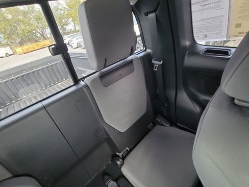 Used 2021 Toyota Tacoma SR image 6