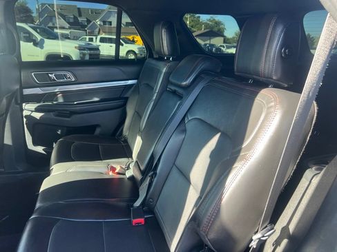 Used 2018 Ford Explorer Sport AWD/4WD image 14
