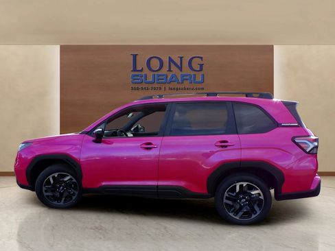 Certified 2025 Subaru Forester Premium image 7