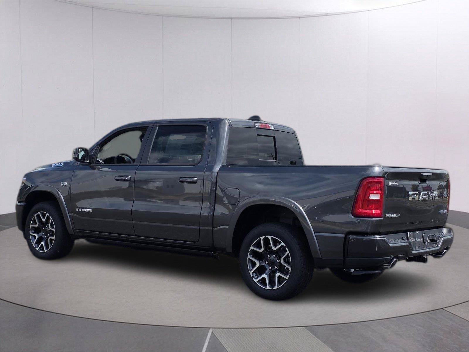 New 2027 RAM 1500 Laramie w/ Laramie Southwest Edition AWD/4WD image 8