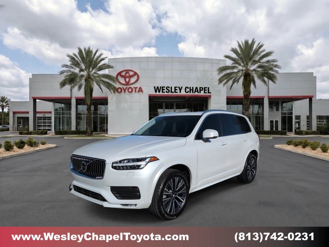 Used 2022 Volvo XC90 T5 Momentum AWD/4WD image 1