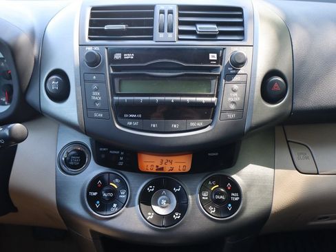 Used 2010 Toyota RAV4 Limited w/ Limited Extra Value Pkg AWD/4WD image 35
