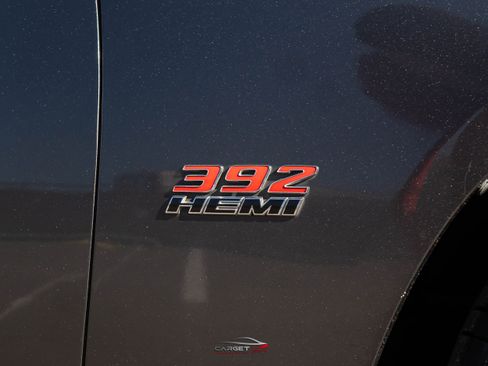 Used 2018 Dodge Charger R/T Scat Pack image 11