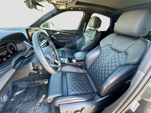 Used 2024 Audi SQ5 Premium Plus image 19