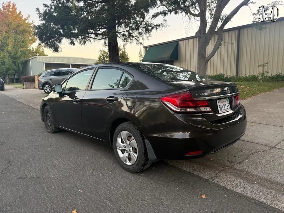 Used 2013 Honda Civic LX image 7