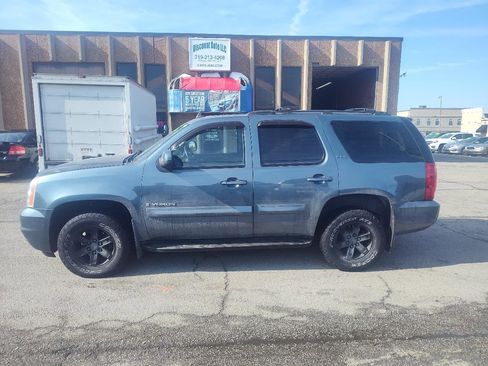 Used 2009 GMC Yukon SLT image 6