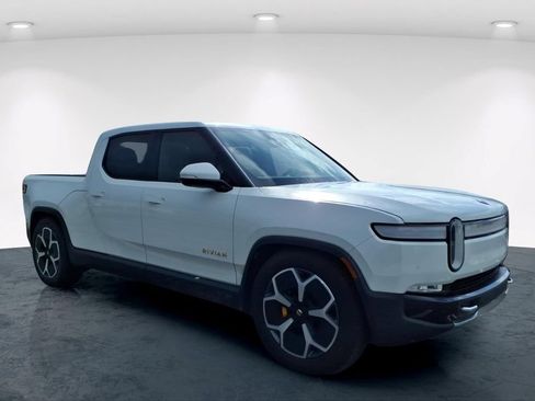 Used 2022 Rivian R1T Adventure AWD/4WD image 9