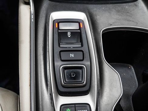 Used 2018 Honda Accord Touring image 22