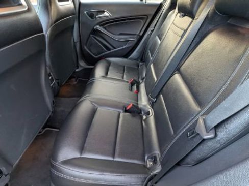 Used 2018 Mercedes-Benz CLA 250 4MATIC image 20