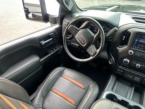 Used 2020 GMC Sierra 3500 AT4 w/ AT4 Premium Package image 22