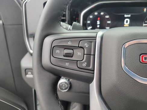New 2026 GMC Sierra 1500 Elevation image 11
