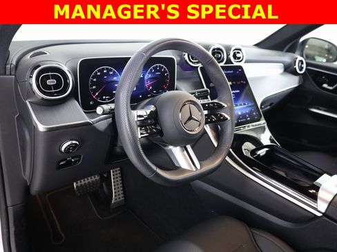 Certified 2025 Mercedes-Benz GLC 300 4MATIC image 26