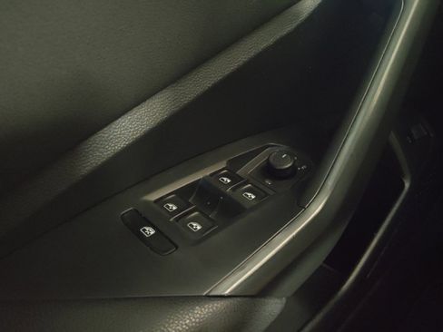 Used 2020 Volkswagen Jetta S FWD image 27