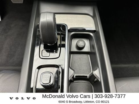 Certified 2025 Volvo XC60 B5 Plus AWD/4WD image 20