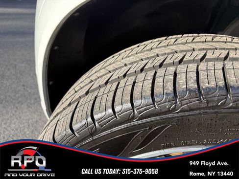 Used 2019 Volvo XC60 T6 Momentum AWD/4WD image 10