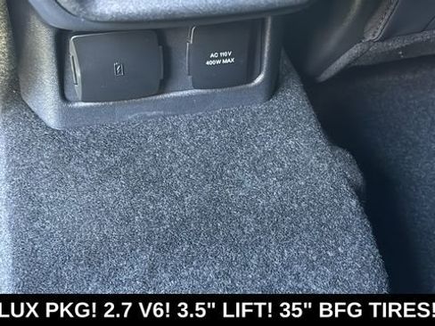 New 2026 Ford Bronco Outer Banks image 9