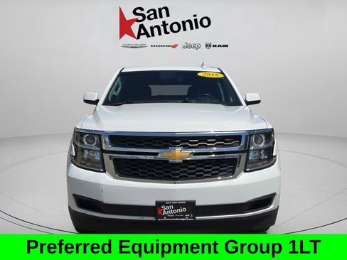 Used 2018 Chevrolet Tahoe LT image 3