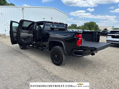 Used 2025 Chevrolet Silverado 2500 ZR2 AWD/4WD image 30