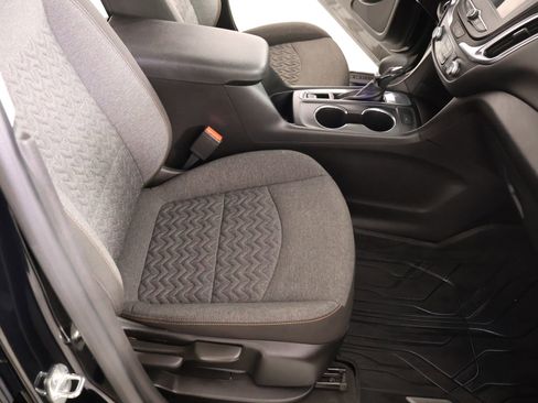 Used 2023 Chevrolet Equinox LT w/ LPO, Floor Liner Package FWD image 12