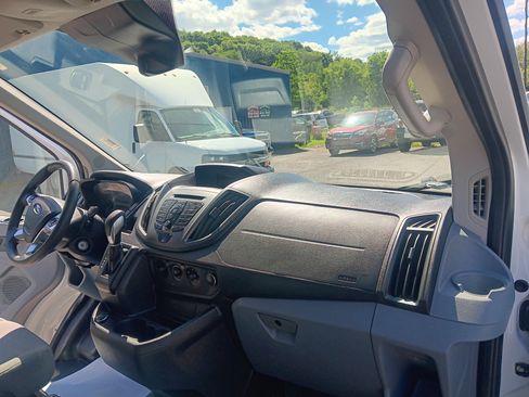 Used 2019 Ford Transit 250 130 Low Roof w/ Interior Upgrade Package RWD image 12