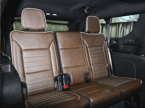 Used 2025 GMC Yukon XL Denali Ultimate AWD/4WD image 62