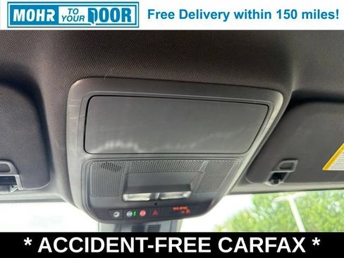 Used 2025 Chevrolet Equinox LT w/ Safety and Technology Package FWD image 31