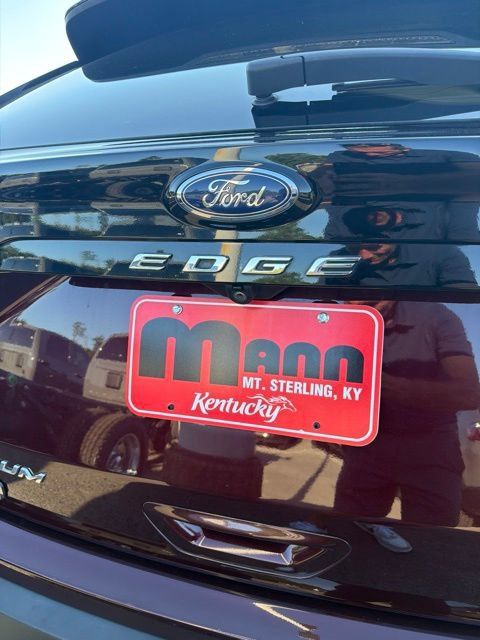 Used 2021 Ford Edge Titanium AWD/4WD image 47