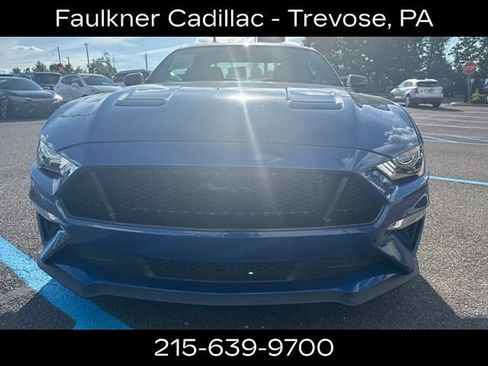 Used 2022 Ford Mustang GT Premium w/ Black Accent Package RWD image 9