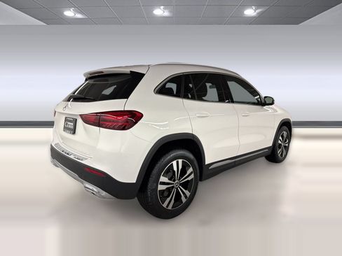 Certified 2026 Mercedes-Benz GLA 250 image 9