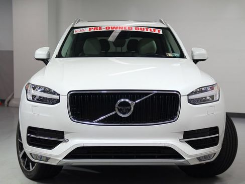 Used 2018 Volvo XC90 T6 Momentum w/ Convenience Package AWD/4WD image 8