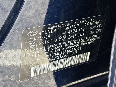 Used 2020 Genesis G70 2.0T w/ Elite Package image 34